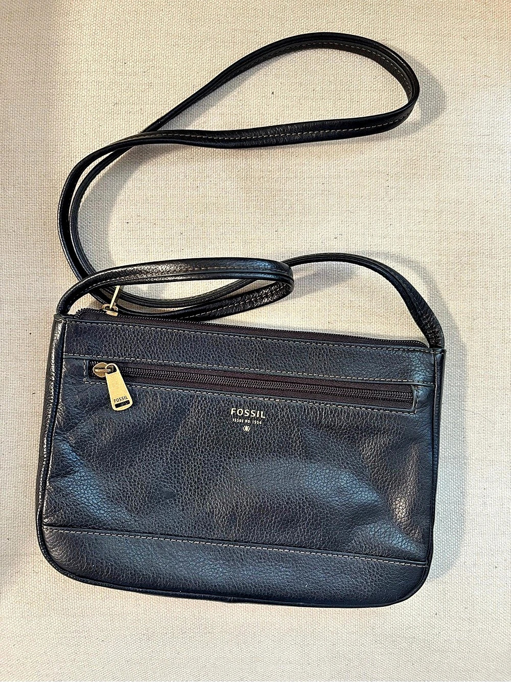 Fossil Issue No. 1954 Leather Crossbody Bag Black